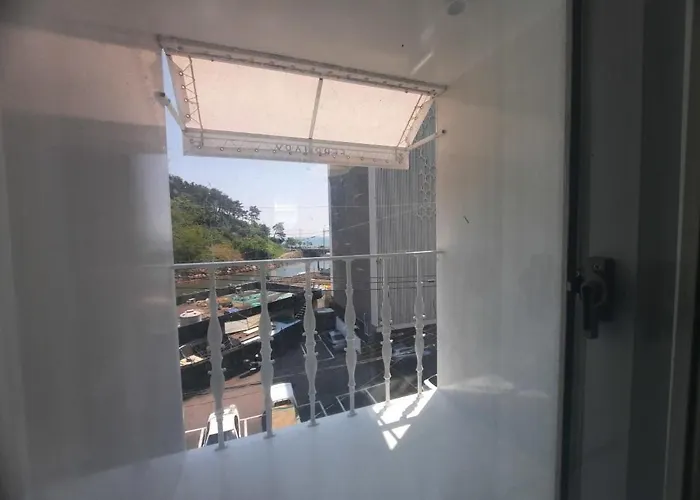 송정 리자인호텔 호텔 3*